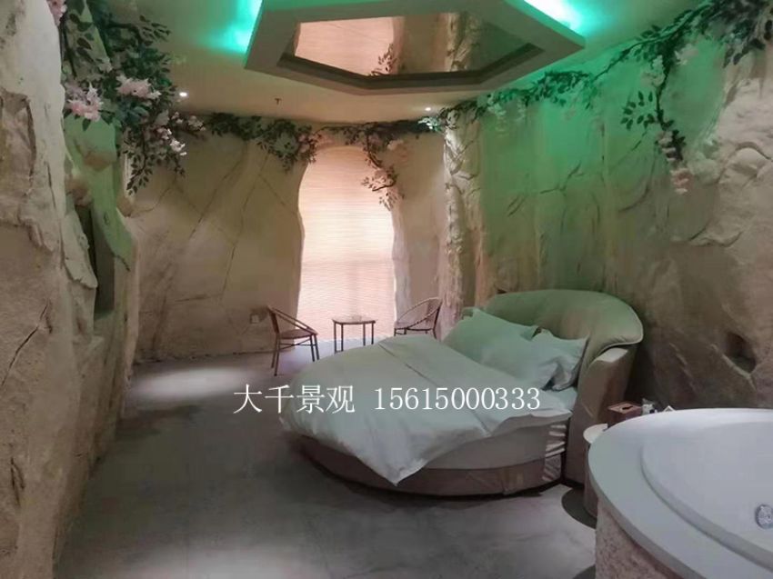 點(diǎn)擊查看詳細(xì)信息<br>標(biāo)題：綠植墻 閱讀次數(shù)：1346